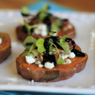 Gluten-Free Sweet Potato Medallions with Goat Cheese and Balsamic Glaze – My Guest Post Over at Elizabeth Lives!