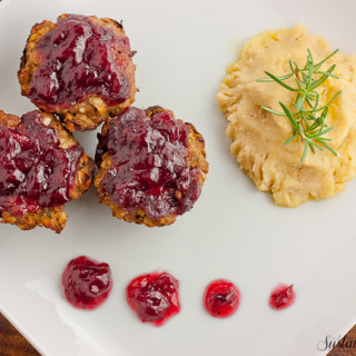 Turkey and Stuffing Meatloaf Muffins with Cranberry Glaze