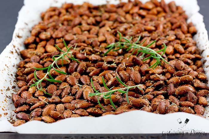 Rosemary Sea Salt Roasted Almonds are the perfect snack for my afternoon pick me up! 