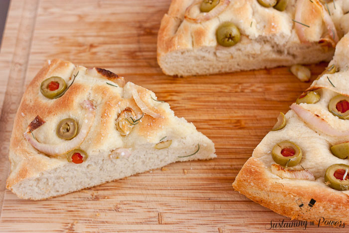 Mmmmm I am in focaccia bread heaven!! Green olives and shallots on bread is an awesome idea.
