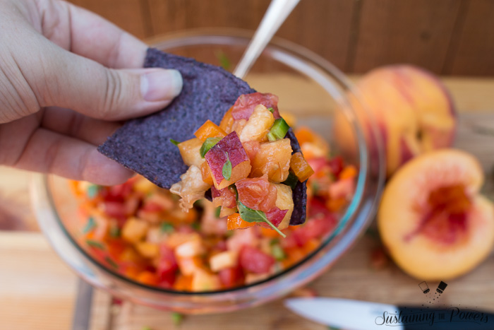 I love quick salsa recipes! Yum!