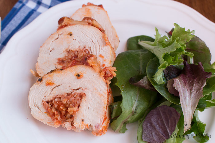 Pizza Stuffed Chicken. In your slow cooker. Nobody will realize that it's low-carb and gluten-free. 